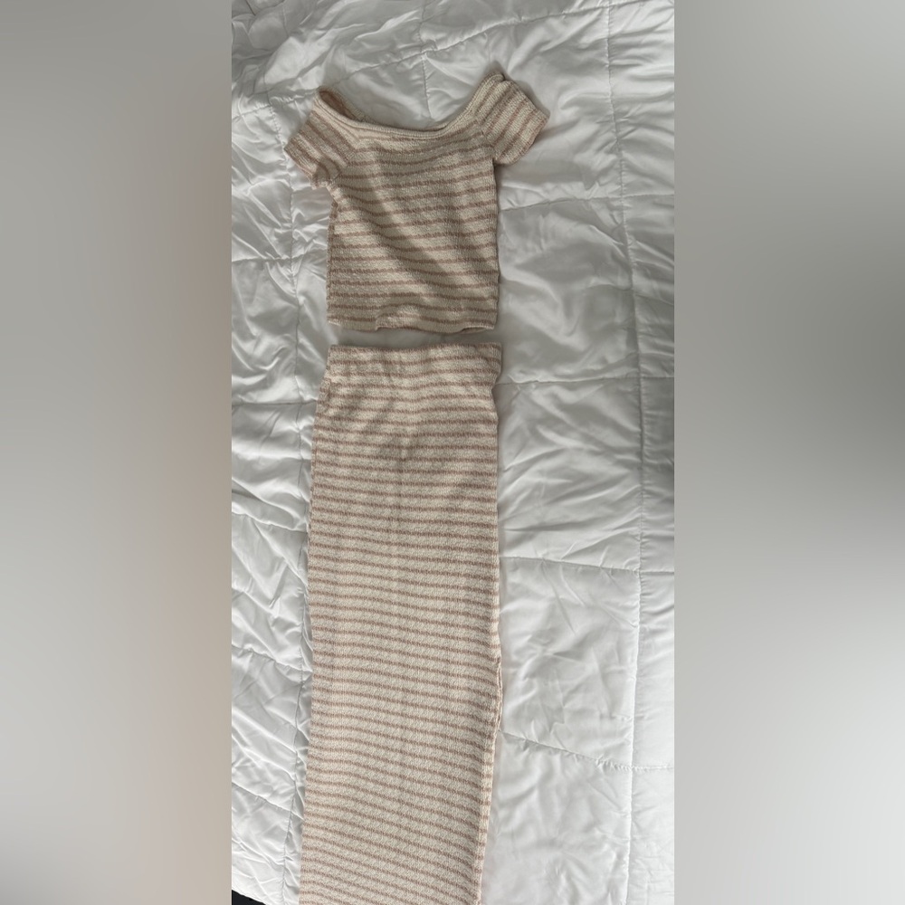 Madden Girl Striped Two Piece Set